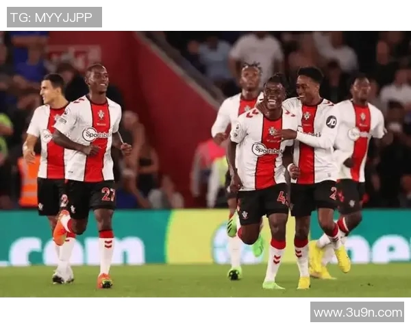 南安普敦对决强敌期待精彩比赛展现球队实力与风采