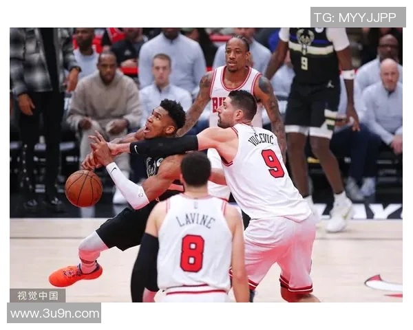 央视网直播雄鹿对决公牛精彩赛事回顾与分析