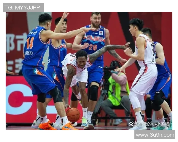 德里迪纳摩与孟买城的激烈对决谁能笑到最后精彩赛事前瞻