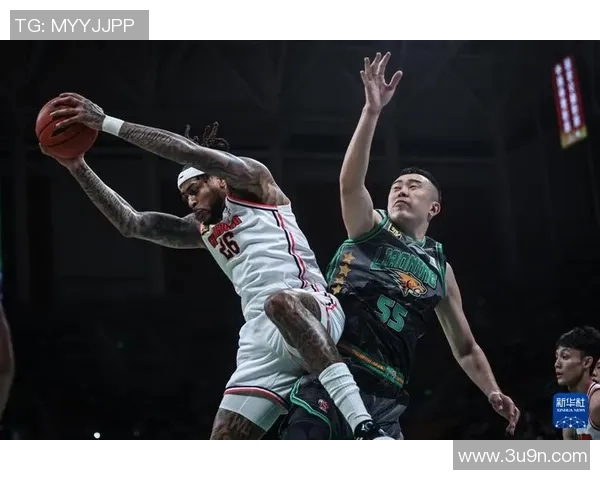 2015年CBA季后赛辽宁队对阵广东队的精彩对决回顾与分析 2015年CBA季后赛辽宁队对阵广东队的精彩对决回顾与分析